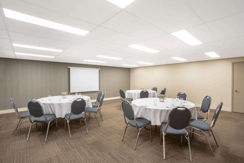 Quality Inn & Conference Centre Kingston Central Faciliteter billede
